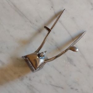 Vintage Rare Oster 105 Hair Clippers